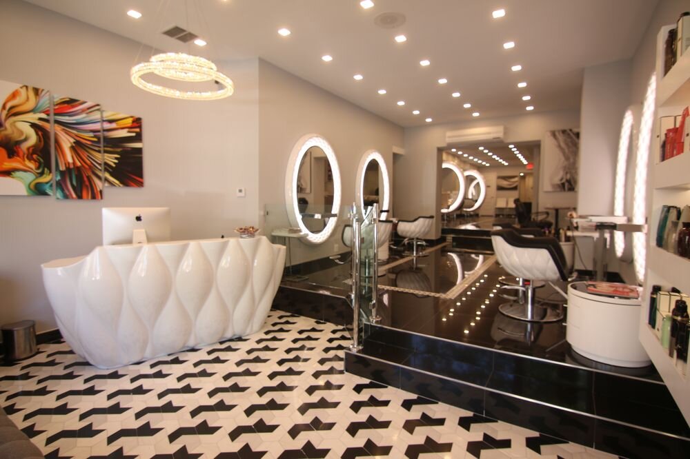 Violet Salon: Membangun Kesehatan dan Kecantikan di Jantung Cilacap